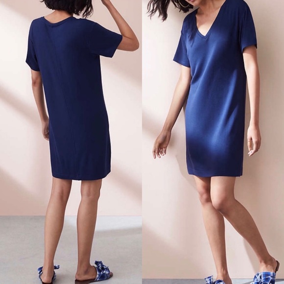 NWT LOFT Lou & Grey Navy Blue V-Neck T-Shirt Dress - Picture 1 of 10